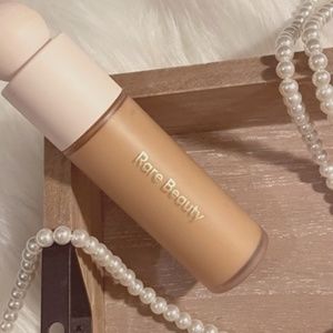 Rare Beauty by Selena Gomez Liquid Touch Weightless Foundation